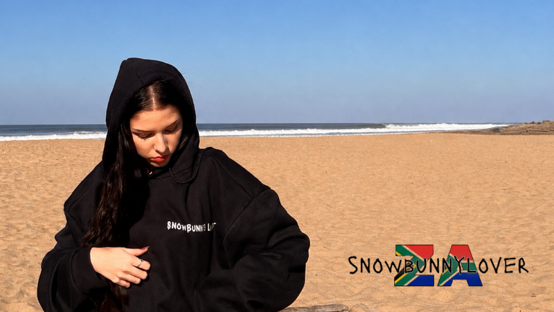 SNOWBUNNI3 LOV3R HOODIE